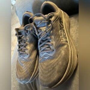 HOKA men’s 11.5 Gaviota 5